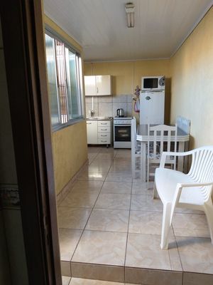 Image 4 - 205886