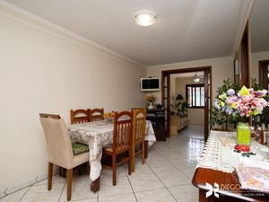 Image 1 - 205921