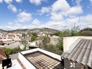 Image 31 - 205921