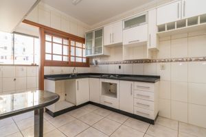 Image 22 - 205960
