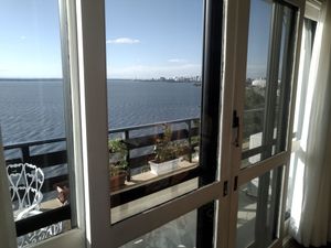 Image 17 - 205973