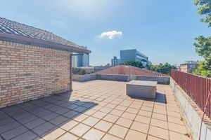 Image 35 - 206076