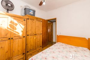 Image 11 - 206110