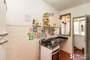 Image 17 - 206110