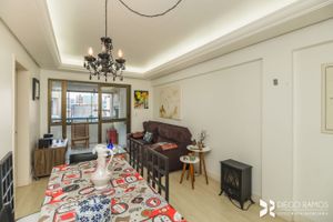 Image 1 - 206115