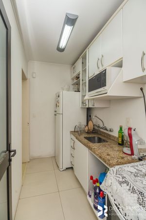 Image 18 - 206115
