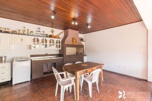 Image 30 - 206165