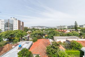 Image 40 - 206218