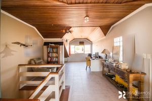 Image 32 - 206268