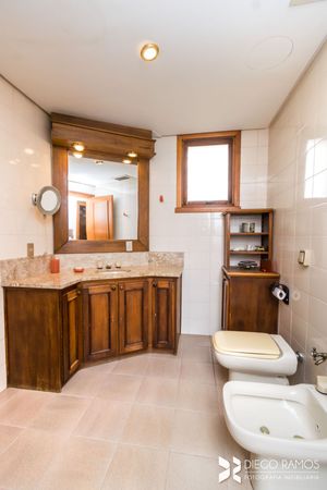Image 34 - 206357