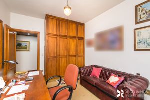 Image 37 - 206357