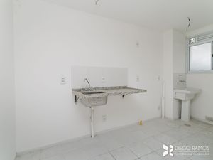 Image 15 - 206401