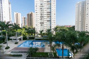 Image 10 - 206409