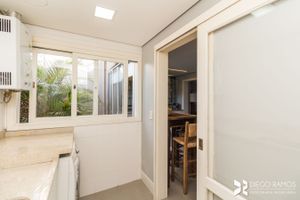 Image 43 - 206447