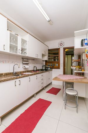 Image 23 - 206449