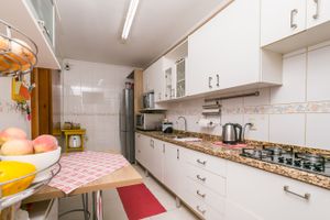 Image 24 - 206449