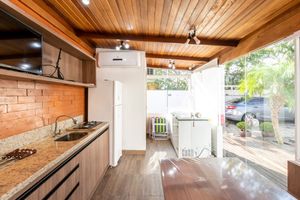 Image 38 - 206482