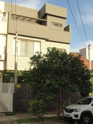 Image 1 - 206555
