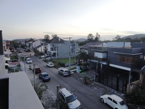 Image 24 - 206555