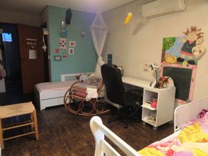 Image 31 - 206555