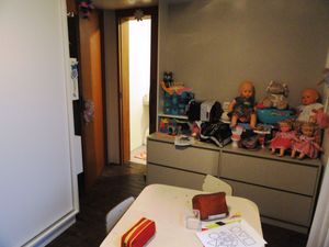 Image 36 - 206555