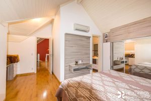 Image 30 - 206581