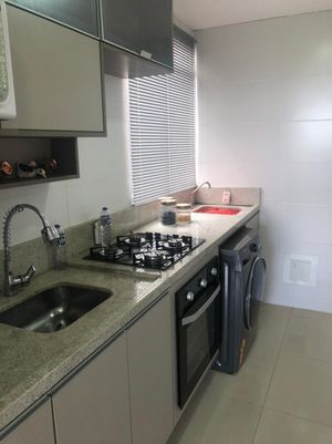 Image 6 - 206585