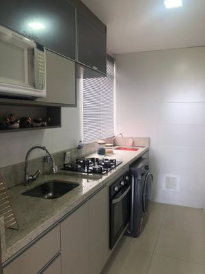 Image 4 - 206585
