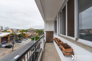 Image 8 - 206657