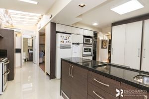 Image 34 - 206681