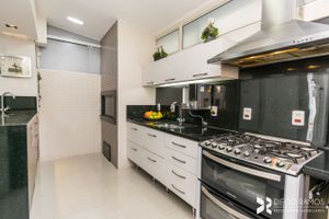 Image 36 - 206681