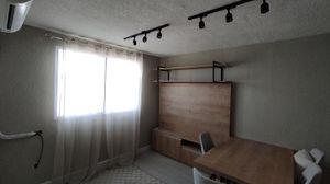 Image 4 - 206699