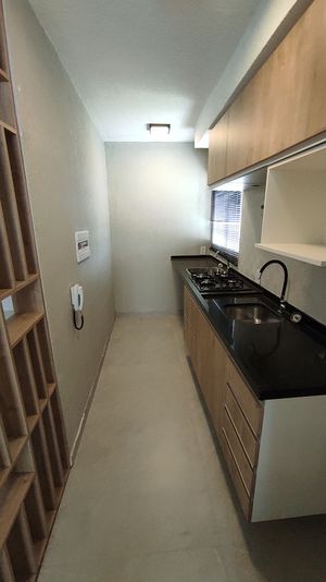 Image 8 - 206699