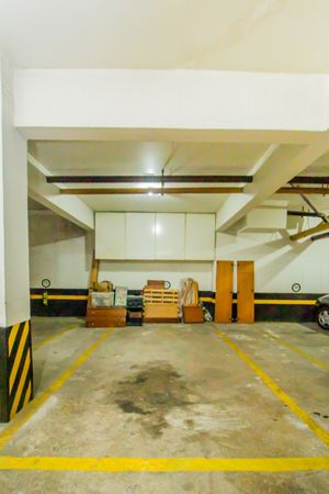 Image 30 - 206701