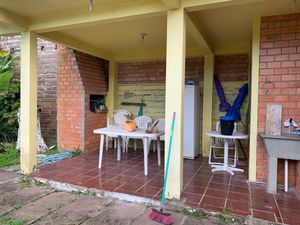 Image 19 - 206750