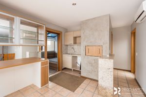 Image 11 - 206780