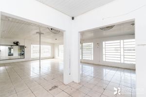 Image 3 - 206808