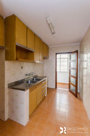 Image 17 - 206834