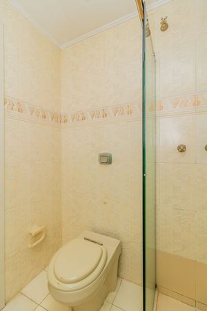 Image 34 - 206852