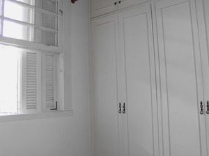 Image 19 - 206907