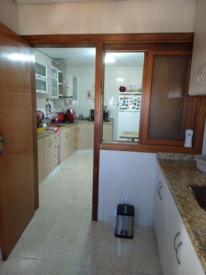 Image 10 - 206947