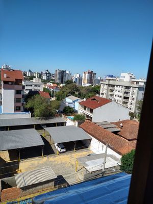 Image 27 - 206947