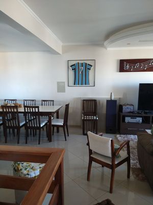 Image 37 - 206947