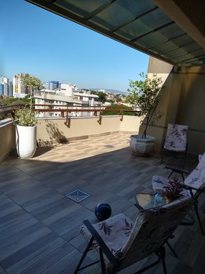 Image 49 - 206947