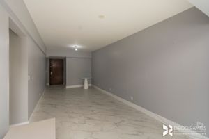 Image 3 - 206961