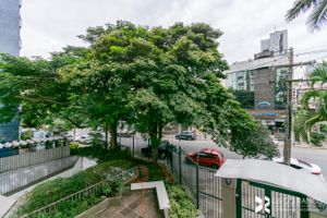 Image 4 - 206961