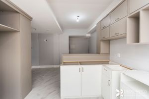 Image 22 - 206961