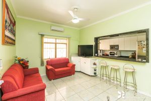 Image 3 - 207036