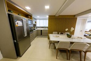 Image 10 - 207075