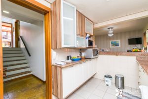Image 32 - 207130